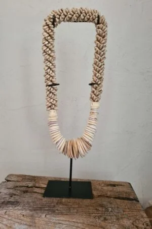 Schelpenketting platte + kaurischelp