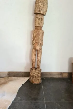 Houten Bali beeld 100 cm