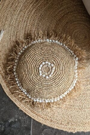 Raffia kussen rond shell