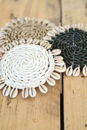 Onderzetter white schelp